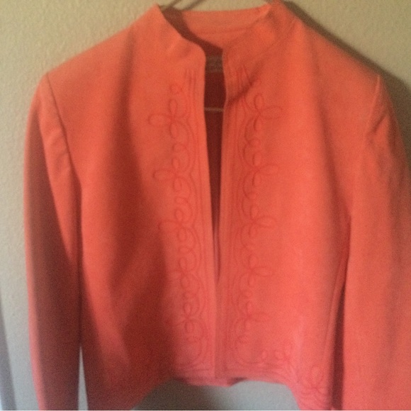 Lilli Ann - Picture 9 of 12